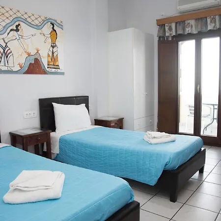 Stella Penzion Fira (Santorini)
