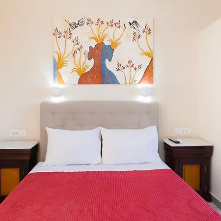 Stella 2* Fira (Santorini)